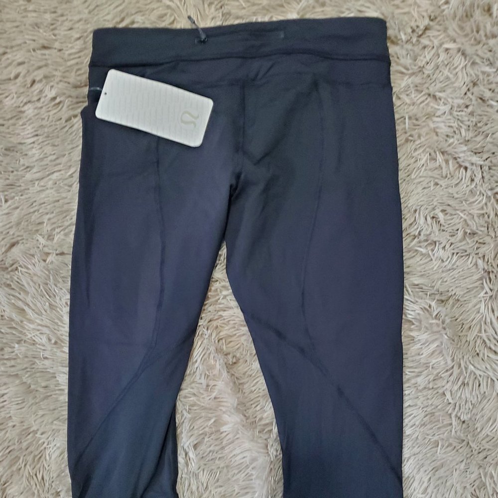 Lululemon Run: Inspire Crop II pants size 8 black